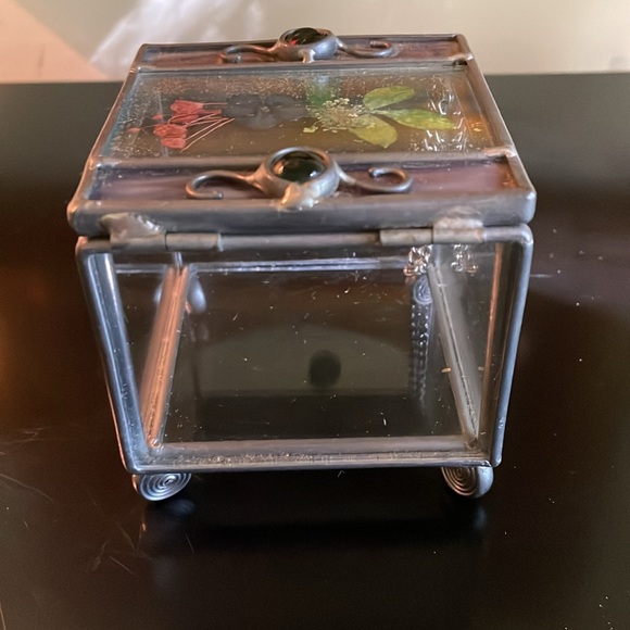 Hand Crafted Glass, Metal, Emerald Green Stones and Wild Flowers Jewelry Box - Picture 4 of 4